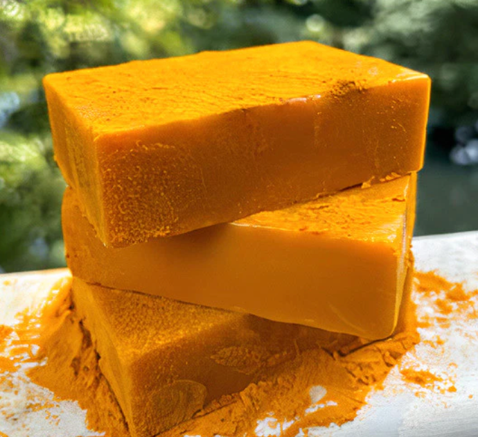 Tumeric & Honey Brightening Artisan Soap